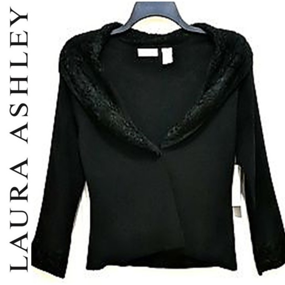 🌸 NWT Laura Ashley Petite Embellished Cardigan